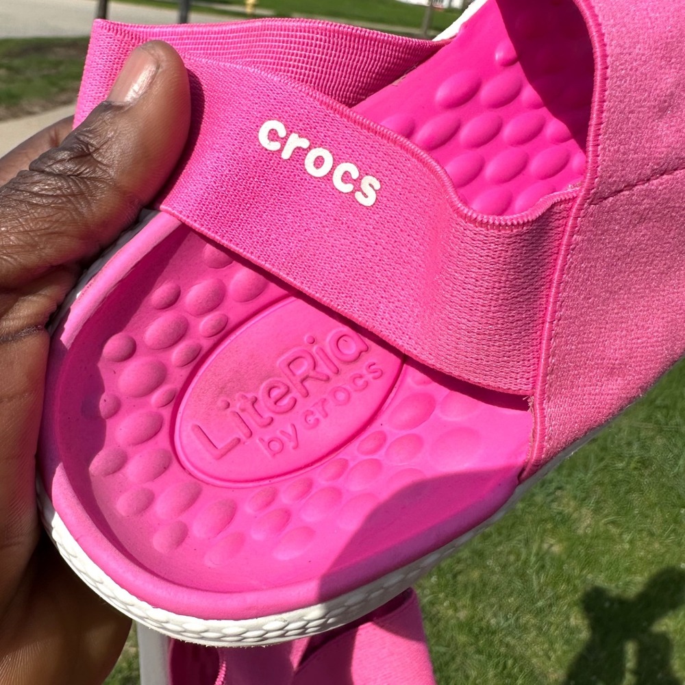 Crocs Women's LiteRide Stretch Sandals Size 7 Pink Shoes‎ - Picture 12 of 14